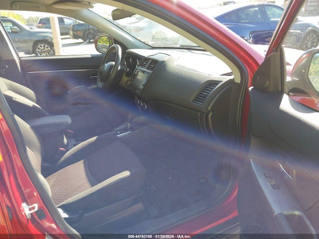 2019 MITSUBISHI OUTLANDER SPORT JA4AP3AU0KU009550 Photo 4