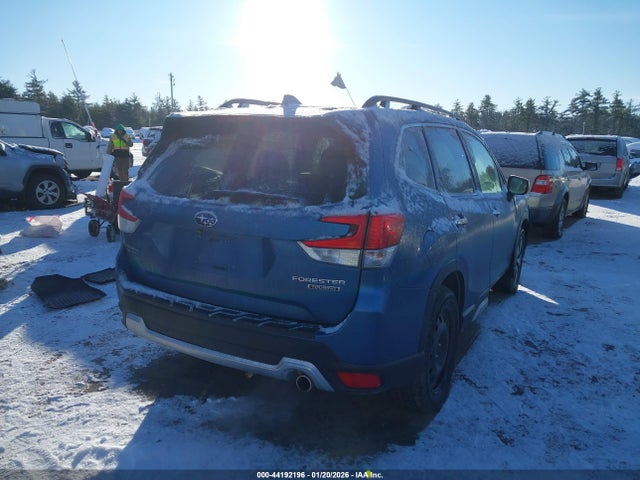 Продаж на аукціоні авто 2019 Subaru Forester Touring, vin: JF2SKAWCXKH443045, номер лоту: 44192196