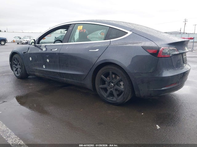 Продаж на аукціоні авто 2020 Tesla Model 3 Standard Range Plus Rear-wheel Drive/standard Range Rear-wheel Drive, vin: 5YJ3E1EA9LF495956, номер лоту: 44192202