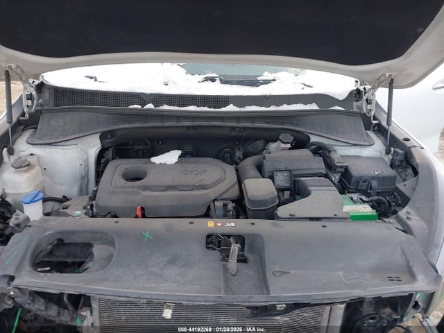 5XYPGDA37JG395610 KIA Sorento 2.4l Lx