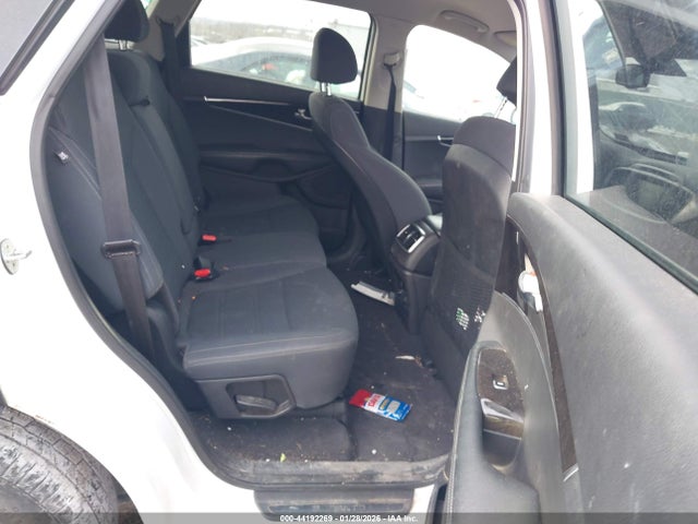 5XYPGDA37JG395610 KIA Sorento 2.4l Lx