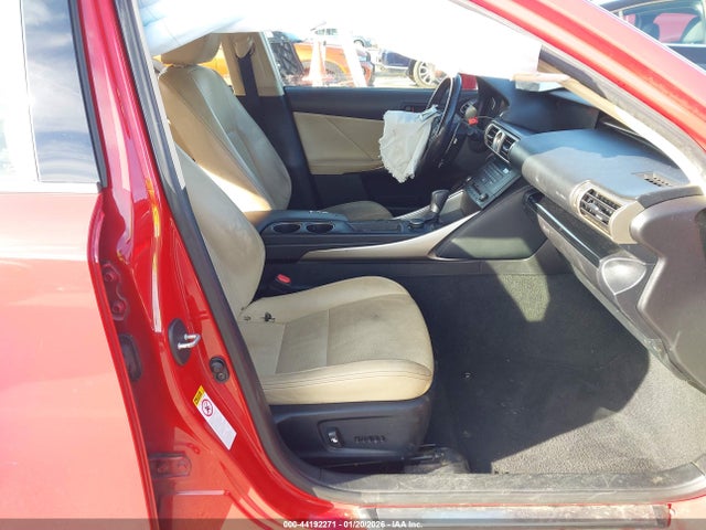 2016 LEXUS IS 200T JTHBA1D23G5012596 Photo 4