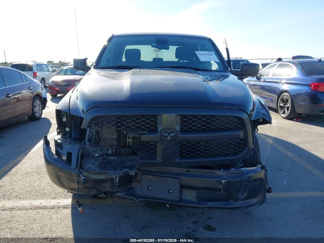 Продажа на аукционе авто 2024 Ram 1500 Classic Tradesman  4x4 5'7 Box, vin: 1C6RR7KT4RS130238, номер лота: 44192280