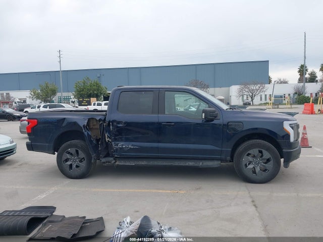 1FT6W1EV0PWG29462 Ford F-150 Lightning Xlt