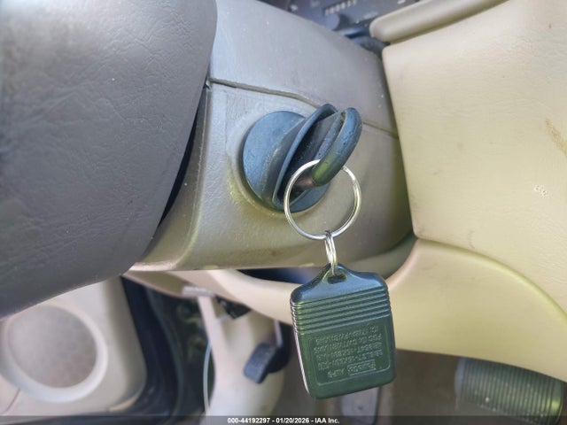 2003 FORD TAURUS 1FAFP53U43G252711 Photo 10