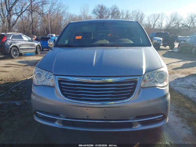 Продаж на аукціоні авто 2015 Chrysler Town & Country Limited Platinum, vin: 2C4RC1GG7FR697351, номер лоту: 44192298