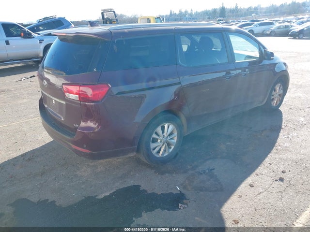 KNDMB5C1XF6037205 KIA SEDONA LX