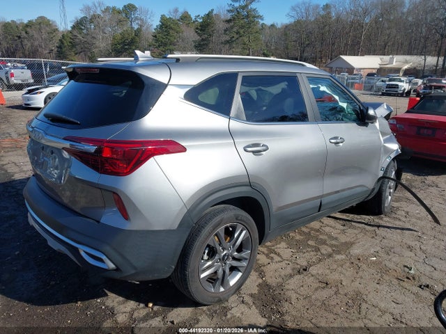 2023 KIA SELTOS KNDEU2AA7P7419526 Photo 3