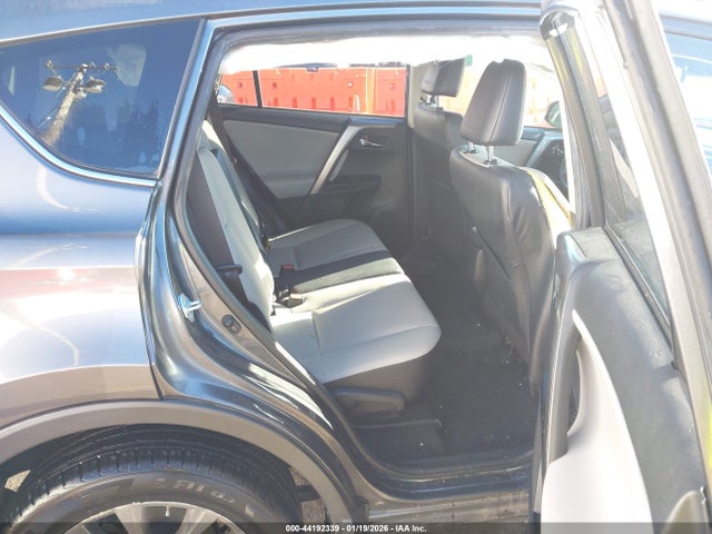 JTMDFREV2JJ239084 Toyota Rav4 Limited
