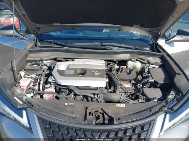JTHX6JBH9L2066611 Lexus UX 250H