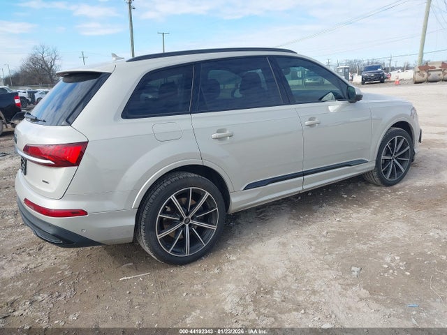2021 AUDI Q7 WA1LXAF7XMD030859 Photo 3