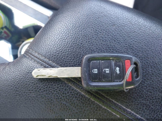44192402 :رقم المزاد ، 1HGCR2F53DA224477 vin ، 2013 Honda Accord Sport مزاد بيع