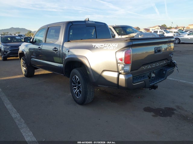 3TMCZ5AN2NM453888 Toyota Tacoma Trd Sport