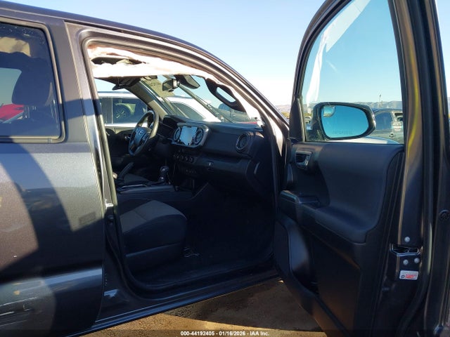 3TMCZ5AN2NM453888 Toyota Tacoma Trd Sport
