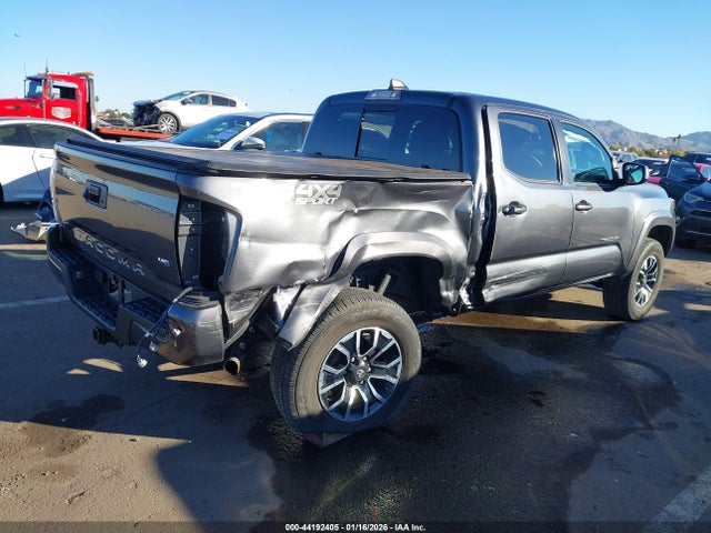 3TMCZ5AN2NM453888 Toyota Tacoma Trd Sport