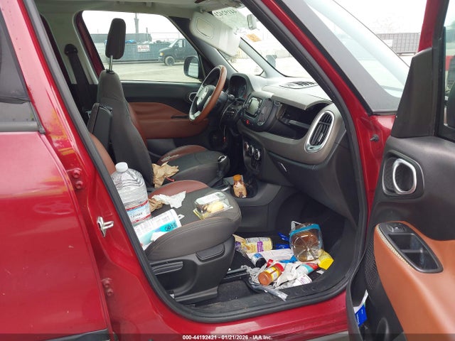 2015 FIAT 500L ZFBCFADH3FZ030392 Photo 4