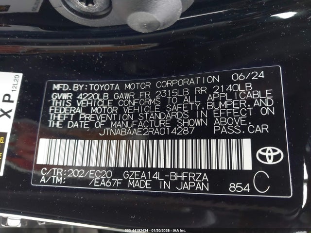 2024 TOYOTA GR COROLLA JTNABAAE2RA014287 Photo 8