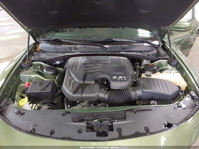 Продажа на аукционе авто 2022 Dodge Charger Sxt Rwd, vin: 2C3CDXBG9NH119063, номер лота: 44192437