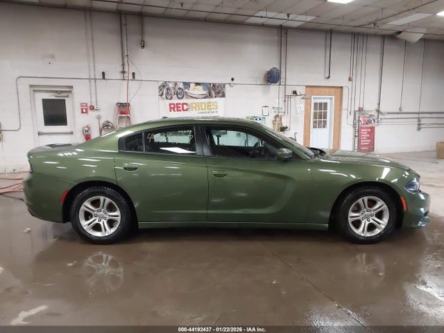 Продажа на аукционе авто 2022 Dodge Charger Sxt Rwd, vin: 2C3CDXBG9NH119063, номер лота: 44192437