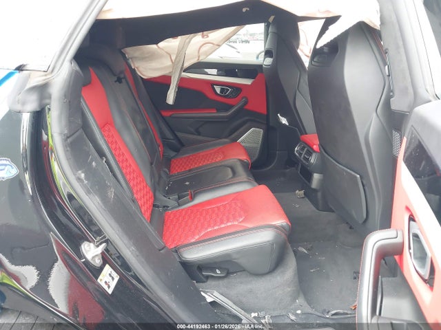 2019 LAMBORGHINI URUS ZPBUA1ZL5KLA03245 Photo 7