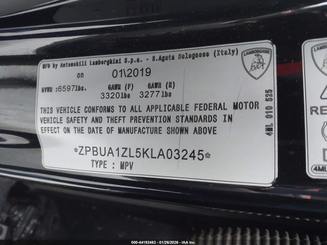 2019 LAMBORGHINI URUS ZPBUA1ZL5KLA03245 Photo 8