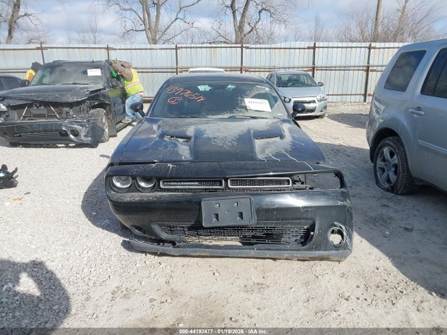 Aukcja sprzedaży 2016 Dodge Challenger Sxt, vin: 2C3CDZAG0GH138133, numer aukcji: 44192477