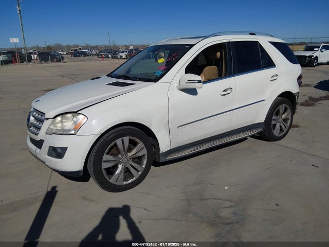 2011 MERCEDES-BENZ ML 350 4JGBB8GB2BA680372 Photo 1