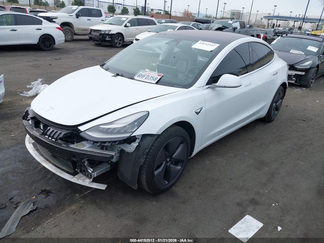 2018 TESLA MODEL 3 5YJ3E1EAXJF076866 Photo 1