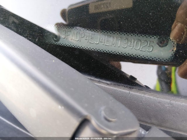Ford FIESTA SE 2014 3FADP4EJ4EM134025 Image 9