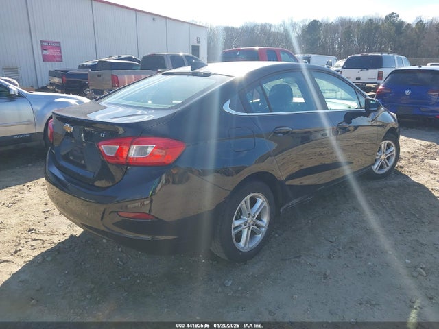 2017 CHEVROLET CRUZE 1G1BE5SM4H7178190 Photo 3