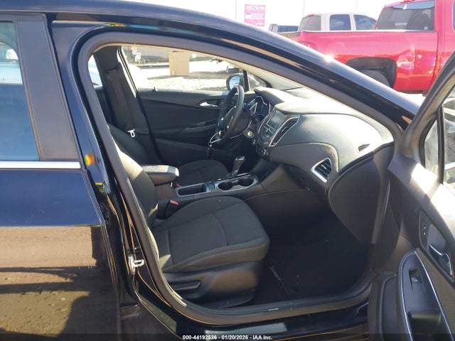 2017 CHEVROLET CRUZE 1G1BE5SM4H7178190 Photo 4