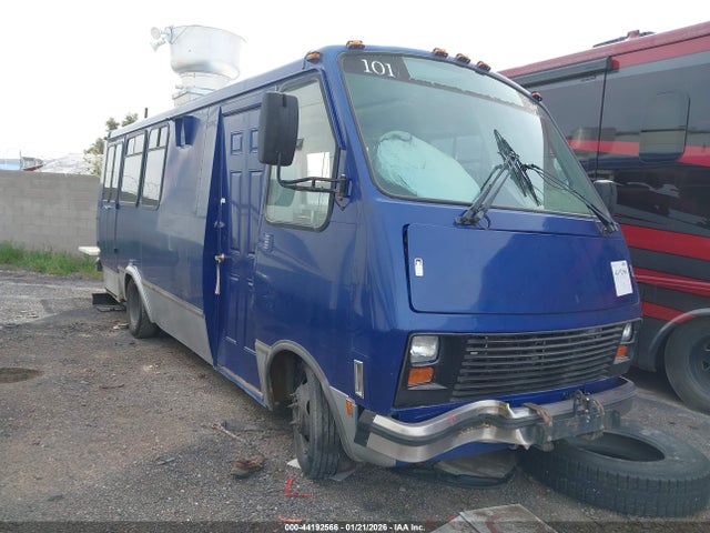 2001 Workhorse Custom Chassis Motorhome Chassis P3500 მანქანა იყიდება აუქციონზე, vin: 5B4KP57G013335544, აუქციონის ნომერი: 44192566