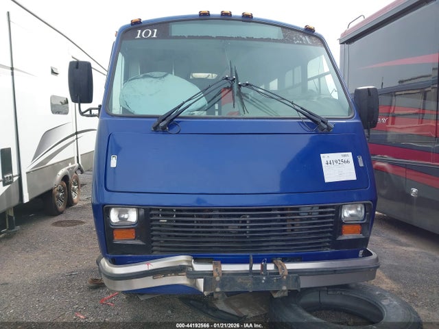 Продажа на аукционе авто 2001 Workhorse Custom Chassis Motorhome Chassis P3500, vin: 5B4KP57G013335544, номер лота: 44192566
