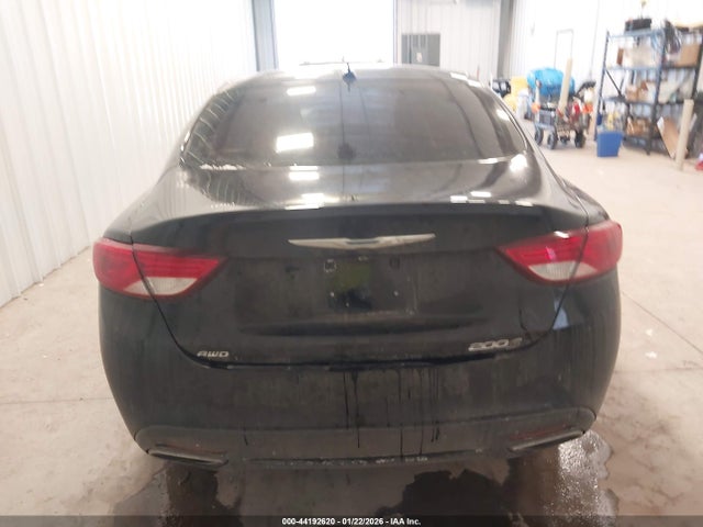 Chrysler 200 S 2015 1C3CCCDG3FN512090 Image 16