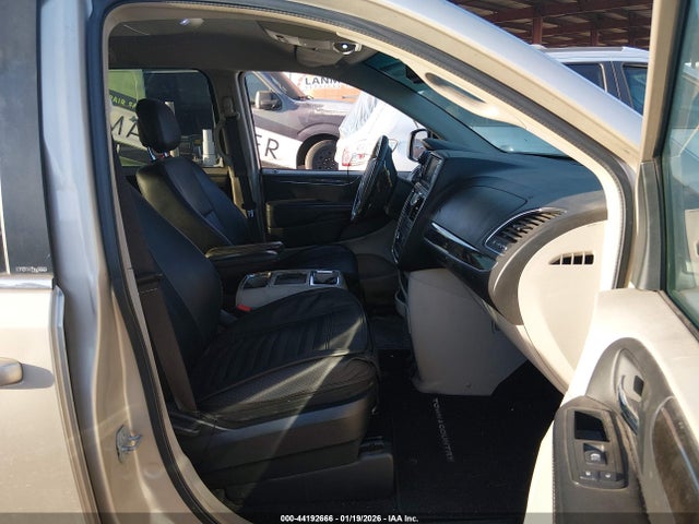 2C4RC1BG7ER324509 Chrysler Town &amp; Country Touring