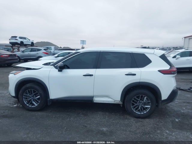 Nissan Rogue S Intelligent Awd 2023 5N1BT3AB6PC922861 Image 15