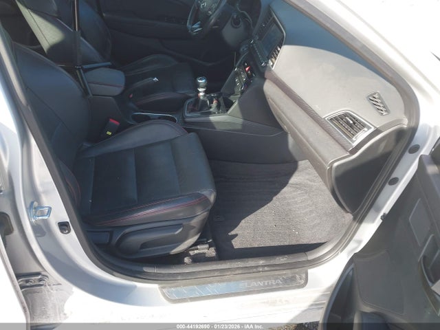 KMHD04LB5JU723306 Hyundai Elantra Sport