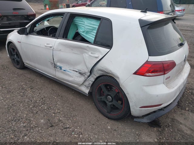 2020 VOLKSWAGEN GOLF GTI 3VW6T7AU3LM009124 Photo 2