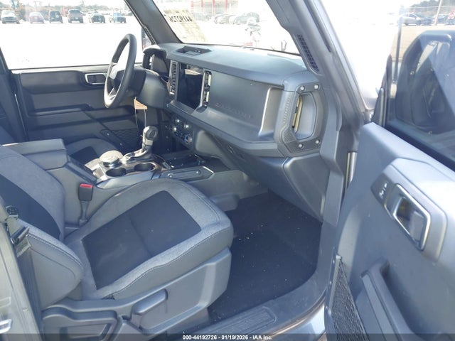 2025 FORD BRONCO 1FMDE6BH9SLA53186 Photo 4