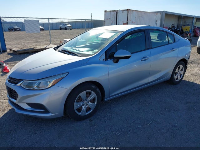 1G1BC5SM5H7223546 Chevrolet Cruze Ls Auto