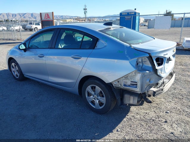 1G1BC5SM5H7223546 Chevrolet Cruze Ls Auto