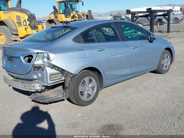 1G1BC5SM5H7223546 Chevrolet Cruze Ls Auto