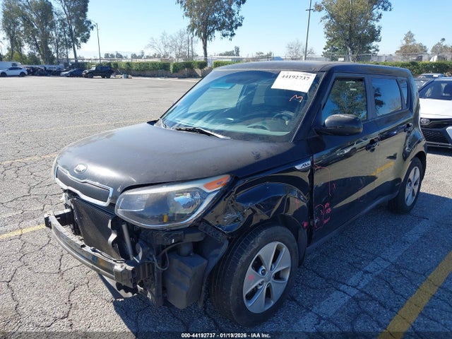 2016 Kia Soul მანქანა იყიდება აუქციონზე, vin: KNDJN2A21G7334198, აუქციონის ნომერი: 44192737