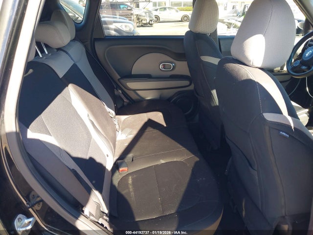 2016 Kia Soul მანქანა იყიდება აუქციონზე, vin: KNDJN2A21G7334198, აუქციონის ნომერი: 44192737