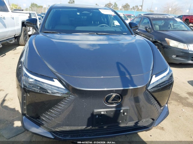JTJABABB8RA000402 Lexus Rz 300e Premium