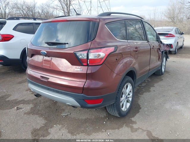Aukcja sprzedaży 2018 Ford Escape Se, vin: 1FMCU9GD0JUC75467, numer aukcji: 44192758