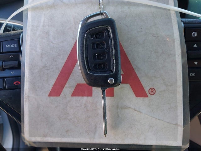 2017 HYUNDAI SONATA 5NPE24AF8HH471810 Photo 10