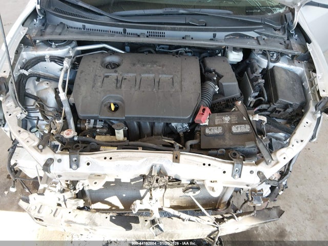 2T1BURHE8KC216432 Toyota COROLLA SE