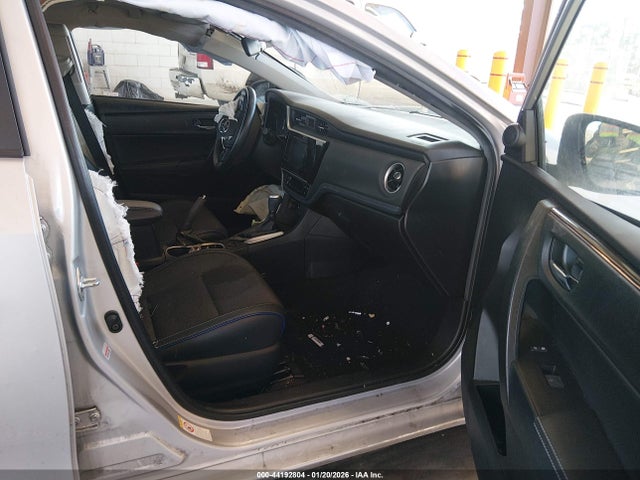 2T1BURHE8KC216432 Toyota COROLLA SE