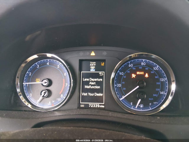 2T1BURHE8KC216432 Toyota COROLLA SE